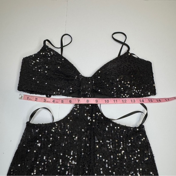 IEENA for Mac Duggal Black Sequin Cutout Gown Size 2 NWT - Picture 7 of 16